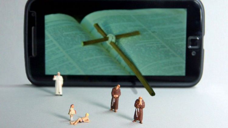 Iglesia católica prepara artículo para el delito de abuso de menores