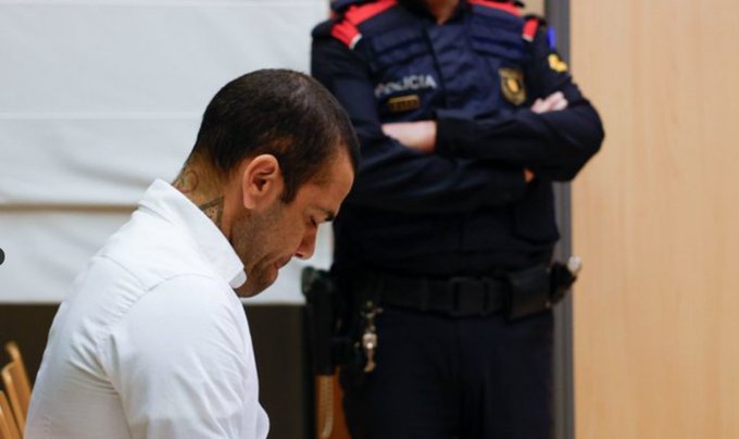 Dani Alves: 4 años de cárcel, y 5 de libertad vigilada, por violación