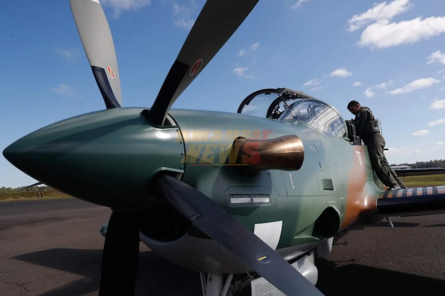 Paraguay recibirá en marzo dos Super Tucano restantes que adquirió a la brasileña Embraer