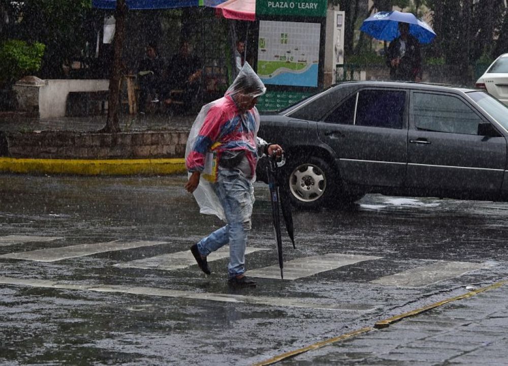 Viernes con lluvias y tormentas eléctricas, anuncia Meteorología