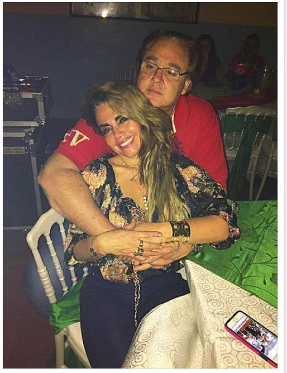 Denunció la desaparición de su esposo gobernador; éste aparece y dice: no pasó absolutamente nada