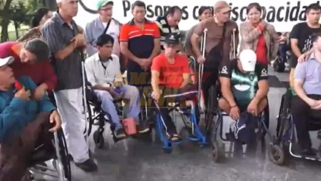 Senado posterga proyecto de pensión para las personas con discapacidad
