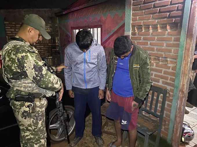 Capturan a dos distribuidores de cocaína en La Paloma