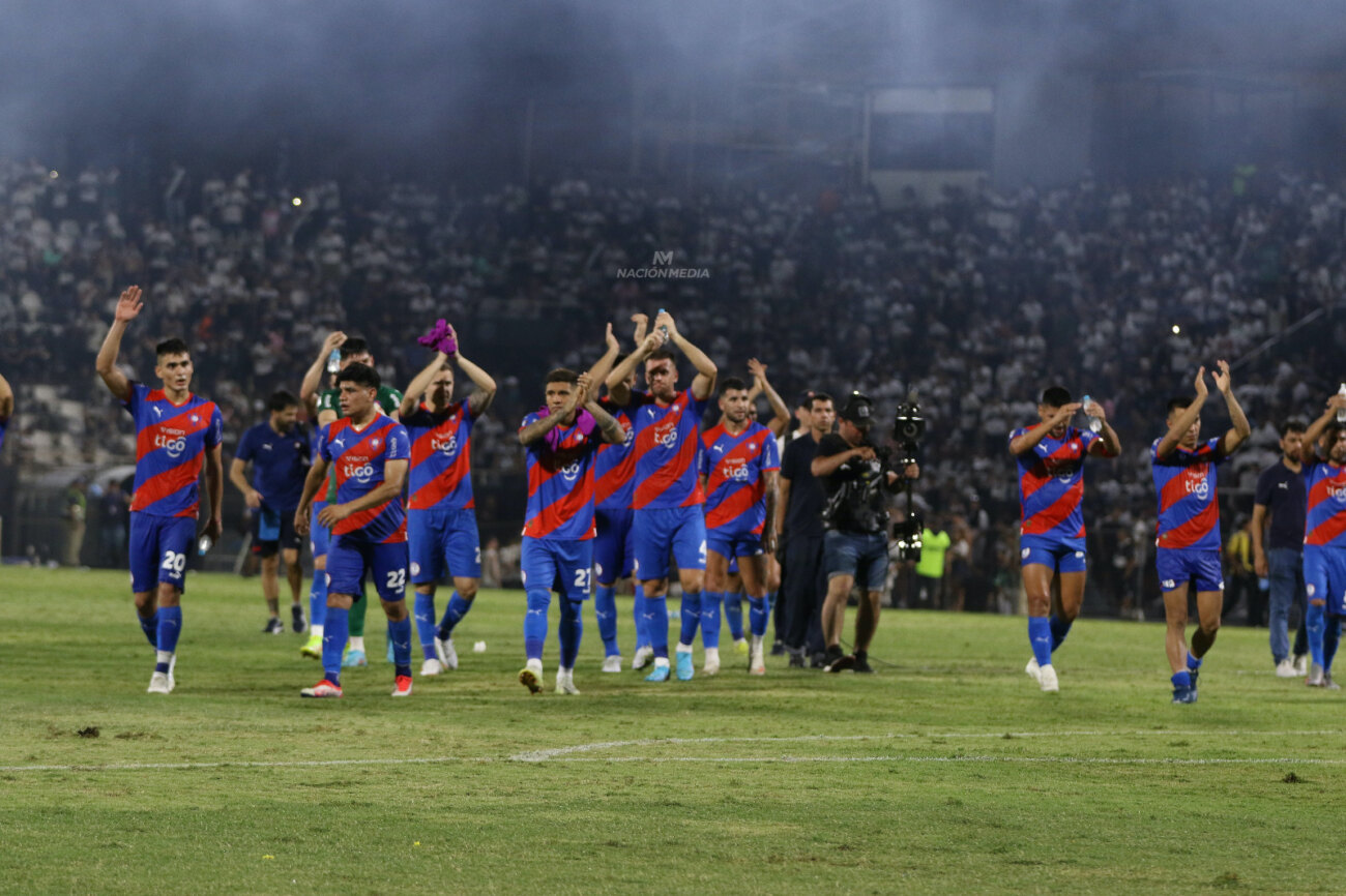 ¡Bombazo! Cerro está para dar el gran golpe en el mercado de pases