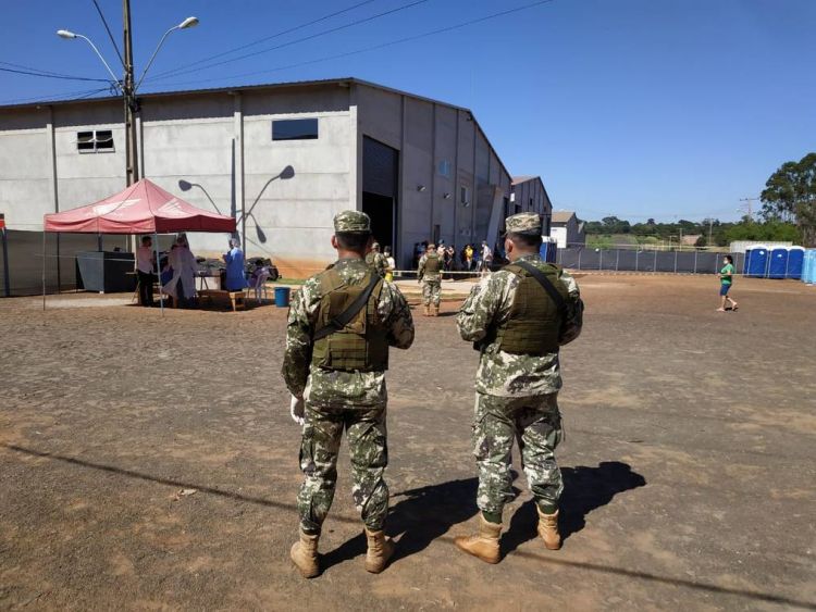 Militar que hizo guardia da positivo al COVID-19