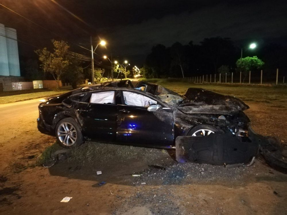 Dos fallecidos en grave accidente en Asunción