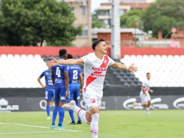 River triunfa con lo justo ante Sol de América
