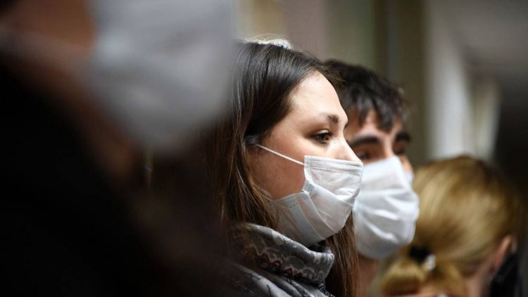 ¿Por qué Ecuador tiene el mayor número de contagios y muertos por COVID-19 per cápita en A. Latina?