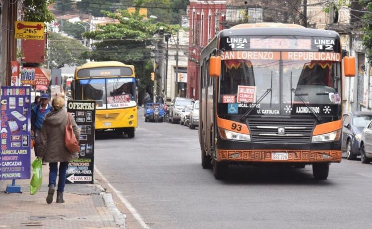 Una mujer con orden de captura fue detenida durante los controles aleatorios en buses