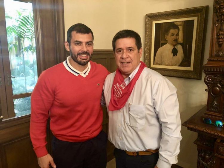 Cartismo expulsa a Hugo Ramírez por riña electoral