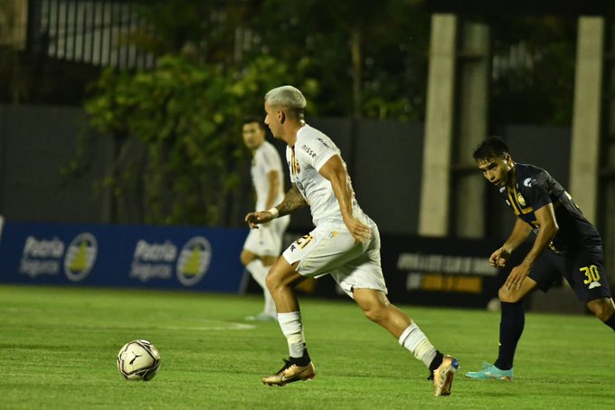 Guaraní y Trinidense se frenan