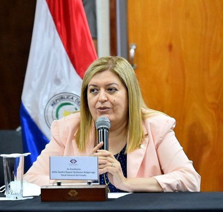 Varios opositores apoyan juicio político a Sandra Quiñónez