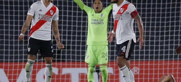 River Plate logró la hazaña con arquero improvisado y sin suplentes en la Copa Libertadores