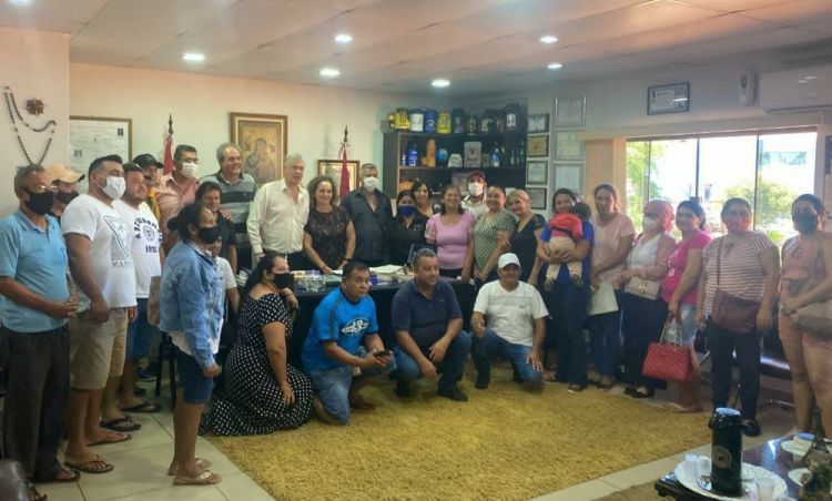 Ex casilleros de la línea Internacional se reunieron con el intendente José Carlos Acevedo