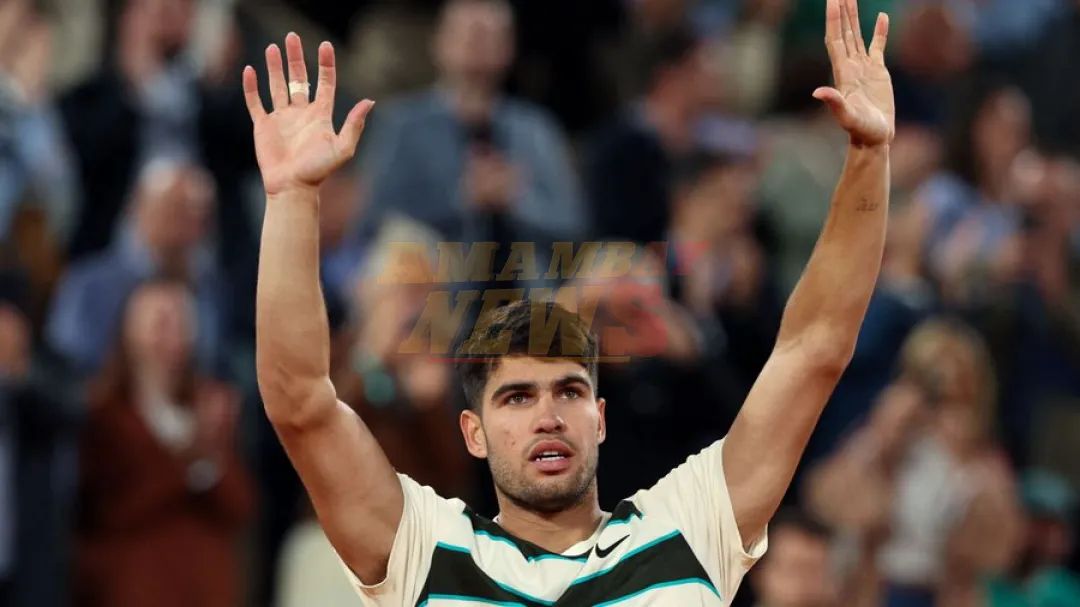 Carlos Alcaraz avanza a las semifinales de Roland Garros