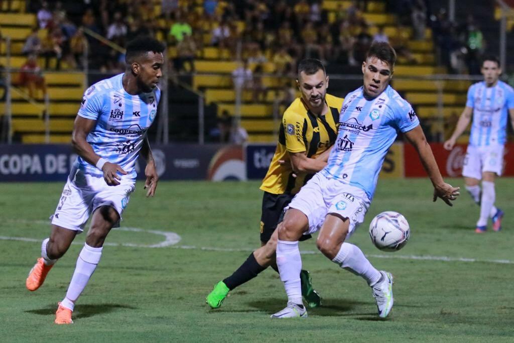 Guaireña y Guaraní van por el último boleto a los Cuartos de Final