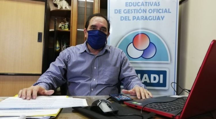 Desde el SINADI afirman que a fin de año completarán vacunación de docentes