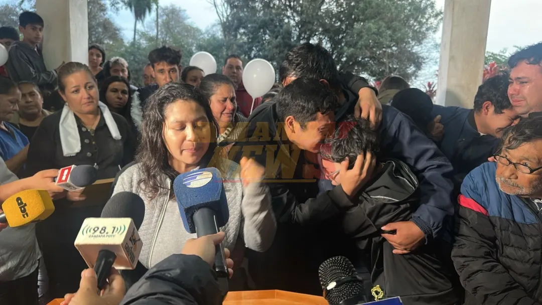 Despiden a Melania Monserrath en medio de dolor y pedido de justicia