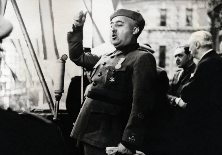 Ordenan a la familia del dictador Franco devolver un palacete en España