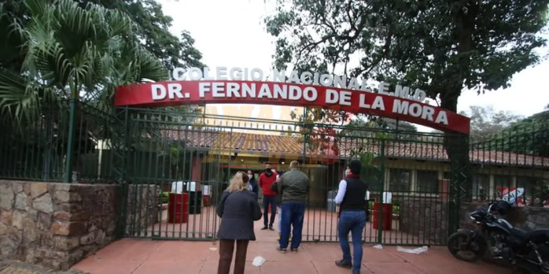 Madre delegada se quedó con G. 25 millones del fondo para el viaje de fin de curso