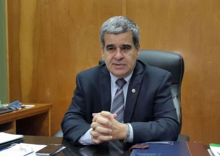 Pago a trabajadores suspendidos del IPS sería entre el 20 y el 25 de abril, afirma Halley