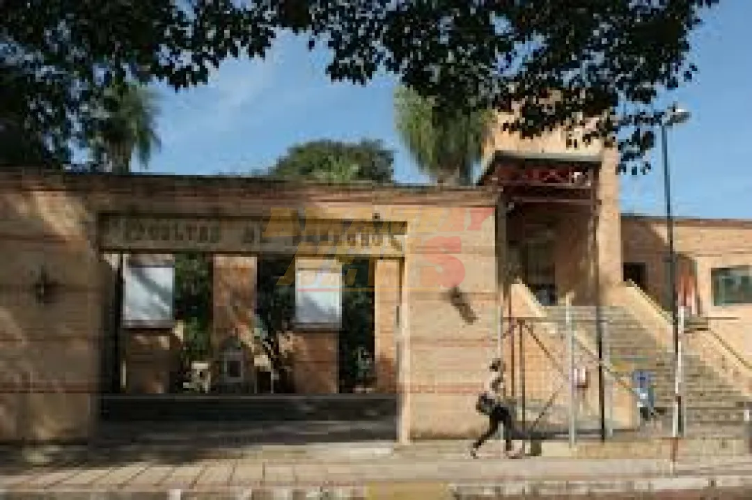 Abogados impulsan reforma académica en Derecho UNA
