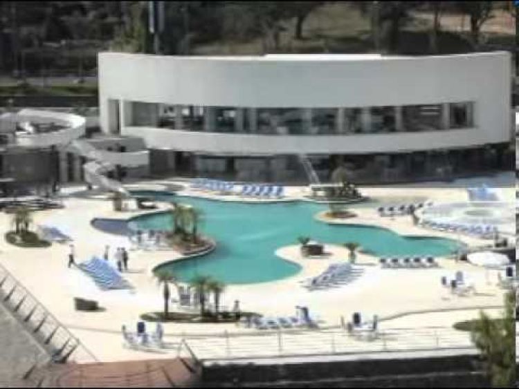 Cuarentena VIP: futbolistas que llegaron al país cumplirán la cuarentena en el Yacht