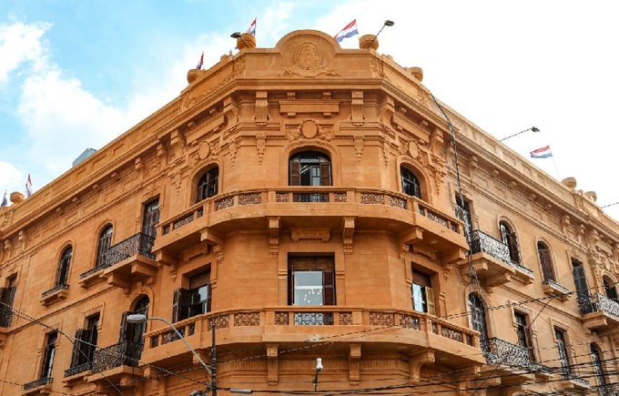 Hacienda extiende hasta el año 2030 beneficios para la industria nacional