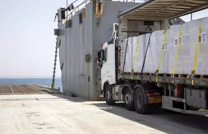 La ONU informa de que casi 100 camiones con ayuda han entrado en Gaza a través del muelle instalado por EEUU