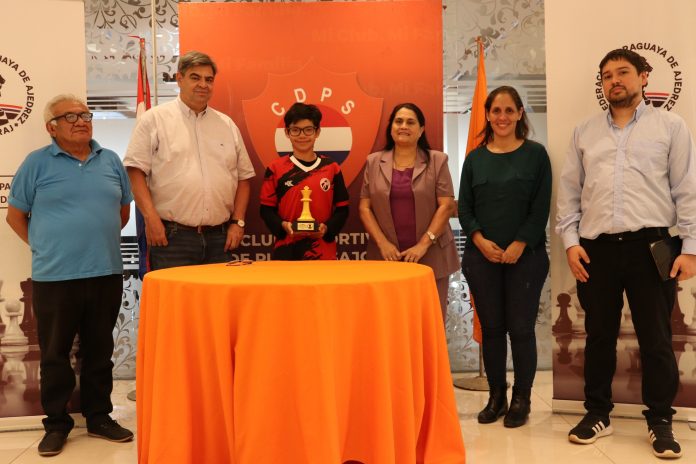 Exitoso torneo de ajedrez de aficionados se realizó en el Deportivo Sajonia