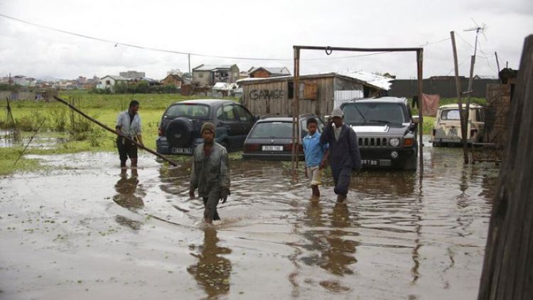 Lluvias catastróficas en Madagascar causan al menos 12 muertos y miles de sin hogar