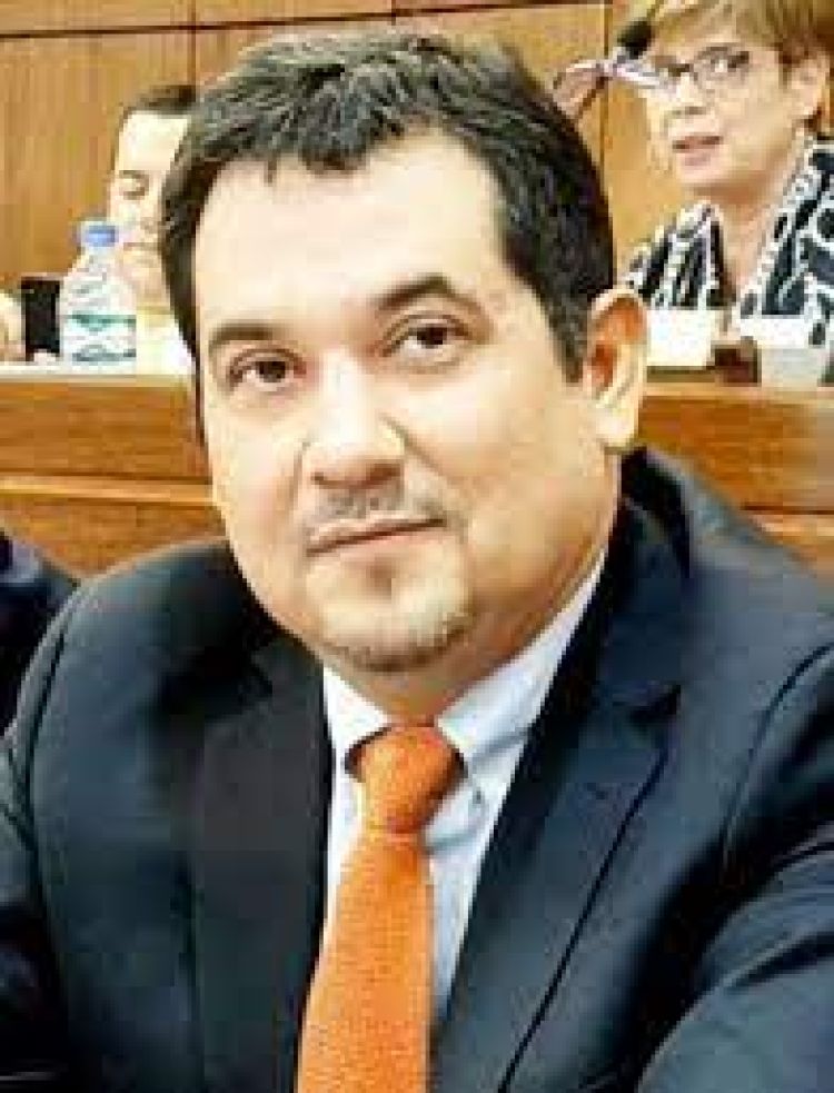 Senado podría elegir a nuevo ministro de la Corte Suprema este jueves