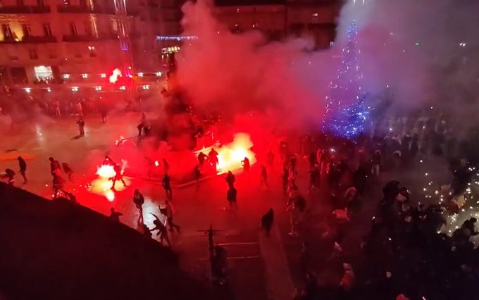 Hinchas franceses y marroquíes protagonizaron disturbios tras la semifinal del Mundial