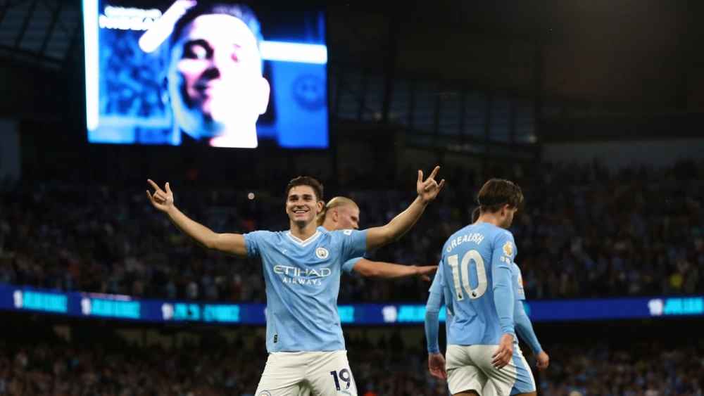 El City supera al Newcastle de Miguel Almirón