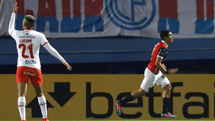 Cerro Porteño derrotó al América y clasificó a octavos