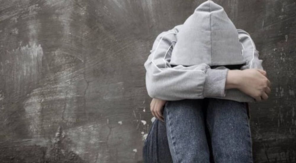 Un suicidio por día y 7 de cada 10 son jóvenes