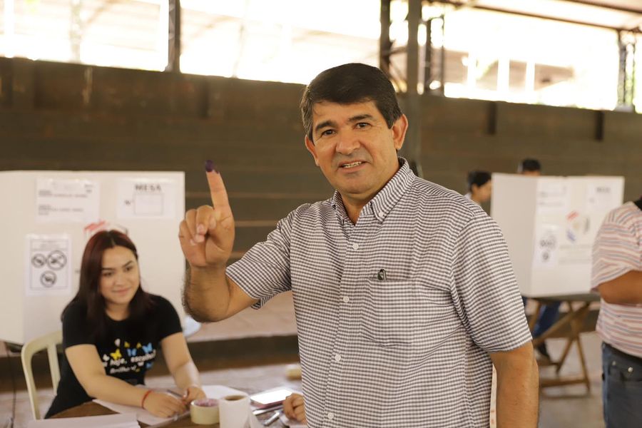 Oscar González Dráckeford es el candidato de la Concertación