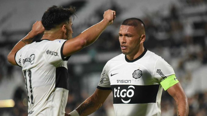 Olimpia supera a Luqueño en el último suspiro