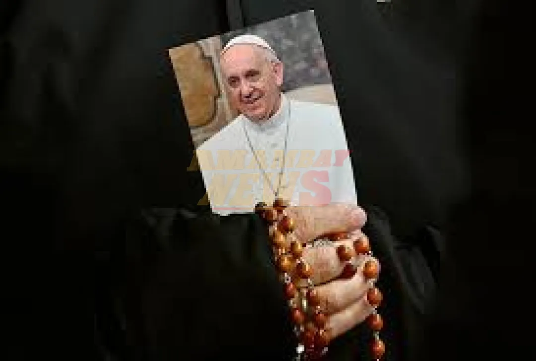 El Papa durmió bien toda la noche y se despertó después de las 8:00, informa el Vaticano