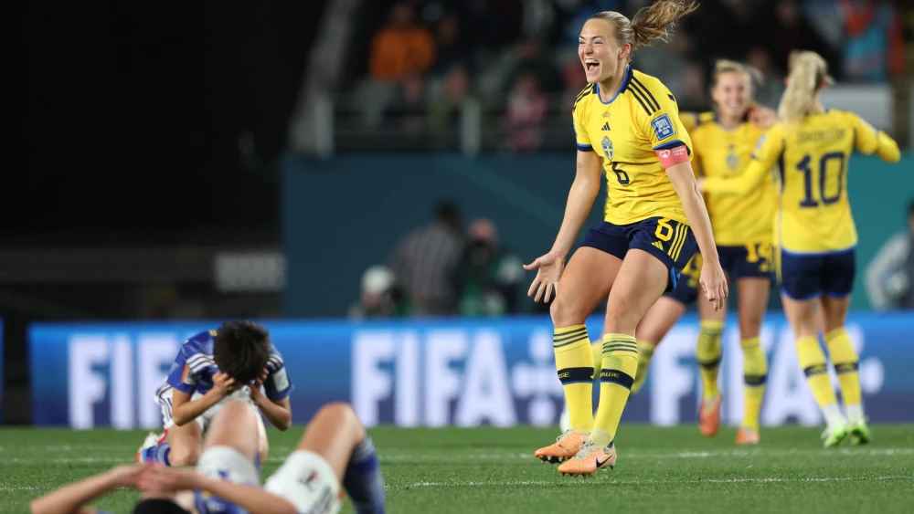 Suecia vence a Japón con suspenso y se medirá a España