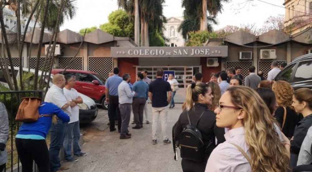 Colegio católico tradicional, envuelto en presunto caso de corrupción en Asunción