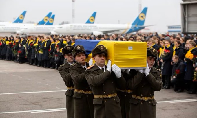 Irán condena a 10 militares a la cárcel por el derribo de un avión ucraniano en 2020