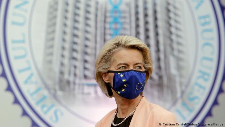 La UE advierte que hará respetar la primacía del Derecho europeo tras controversia con Polonia