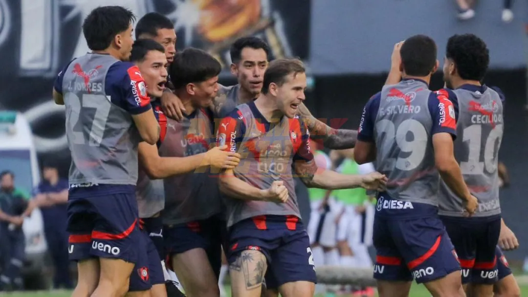 Cerro Porteño vuelve al triunfo en los superclásicos