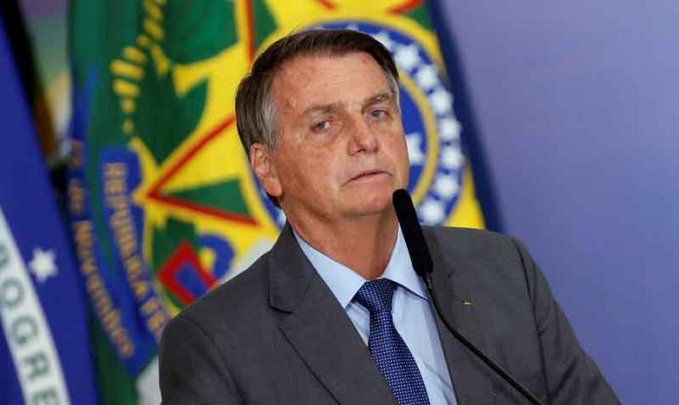 El Tribunal Electoral de Brasil dio tres días de plazo a Bolsonaro para dar explicaciones sobre el “documento golpista”