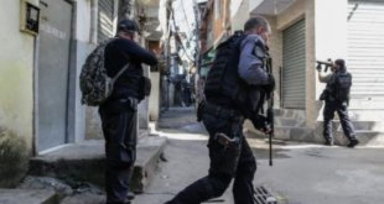 Al menos 6 muertos y varios heridos en un ataque a tiros en Brasil