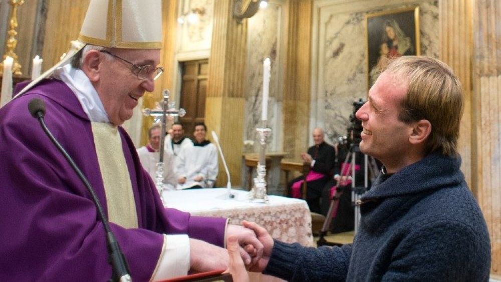 Un sacerdote uruguayo, nuevo secretario personal del Papa Francisco