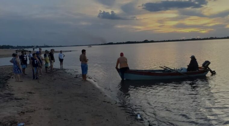 Hallan cuerpo de joven desaparecida en aguas del río Paraguay y sigue la búsqueda de otros dos jóvenes