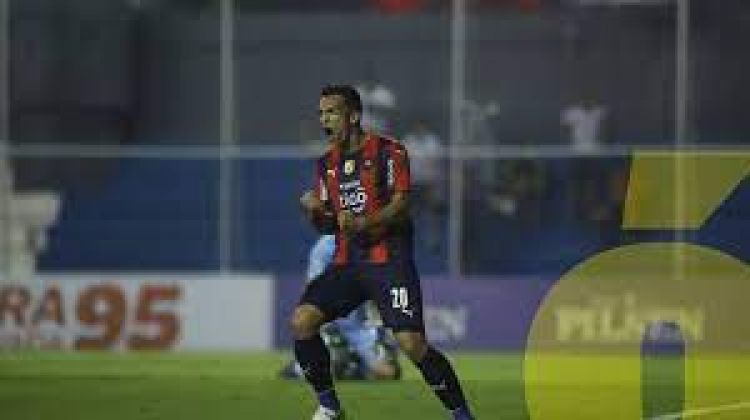 Alfio Oviedo otra baja en Cerro para el partido de Copa Libertadores