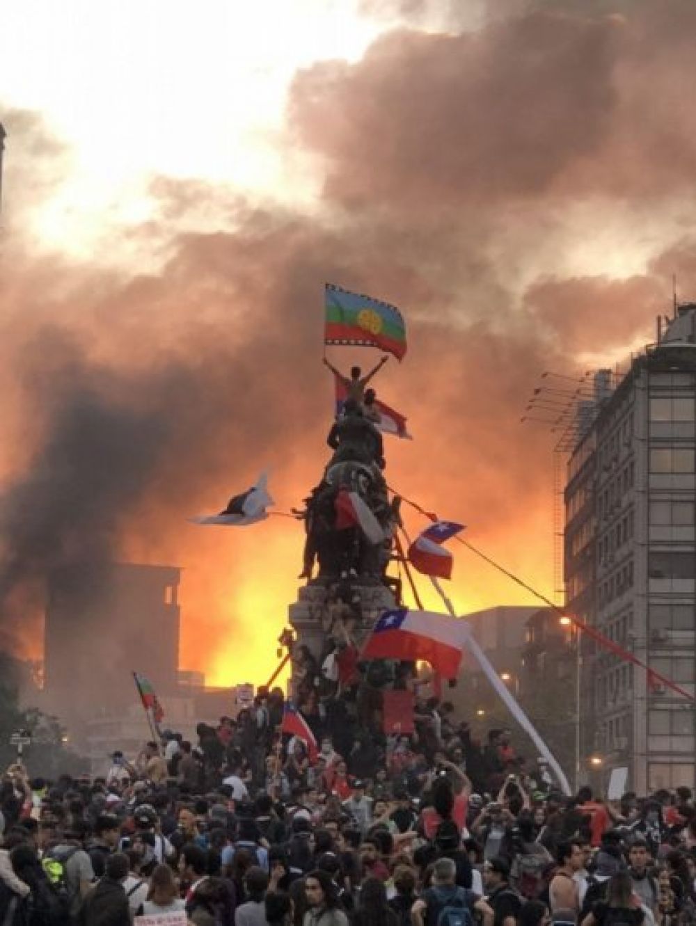 Protestas en Chile no se detienen y avanzan hacia los barrios acomodados
